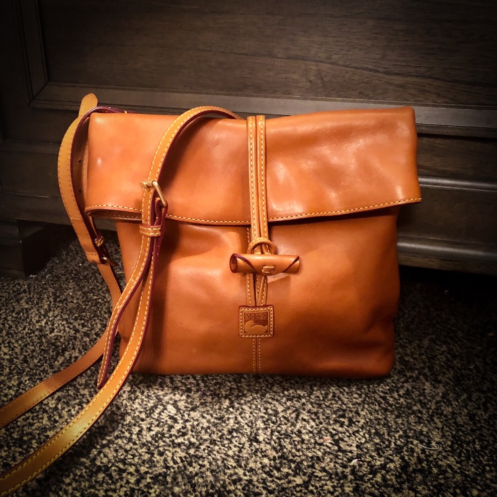 COPY - Dooney and Bourke medium Toggle